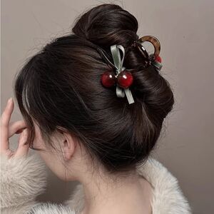 Elegant Red Hair Clip Accessory K5